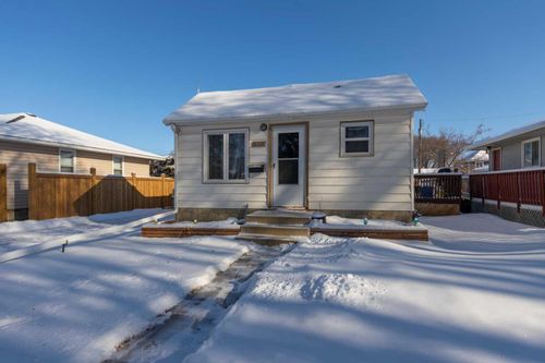 5014 55 St, Lloydminster, AB, T9V0S7 | Card Image