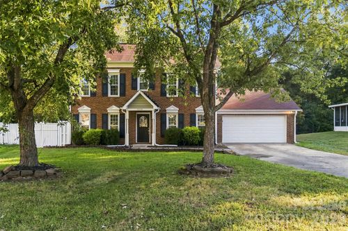 4209 Hounds Run Dr, Matthews, NC, 28105-3782 | Card Image