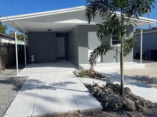 E49 12th Ave, Stock Island, FL, 33040 | Card Image