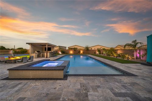 8528 Baltimore Heights Ct, Las Vegas, NV, 89113-6229 | Card Image