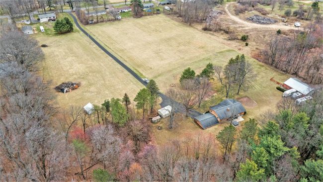 2725 W B Ave, House other with 4 bedrooms, 3 bathrooms and null parking in Plainwell MI | Image 40