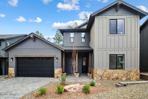 372 N Valerian Ln, Flagstaff, AZ, 86004 | Card Image