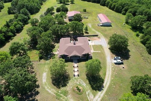 1216 N Oak Grove Rd, Drumright, OK, 74030-5686 | Card Image