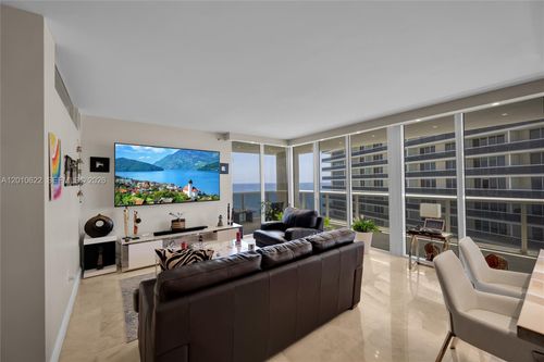 2205-1800 S Ocean Dr, Hallandale Beach, FL, 33009-7726 | Card Image