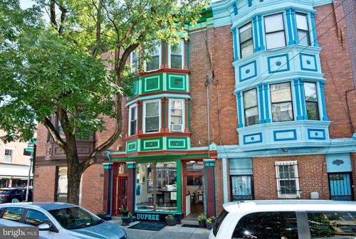 703 S 6th St, PHILADELPHIA, PA, 19147-2109 | Card Image