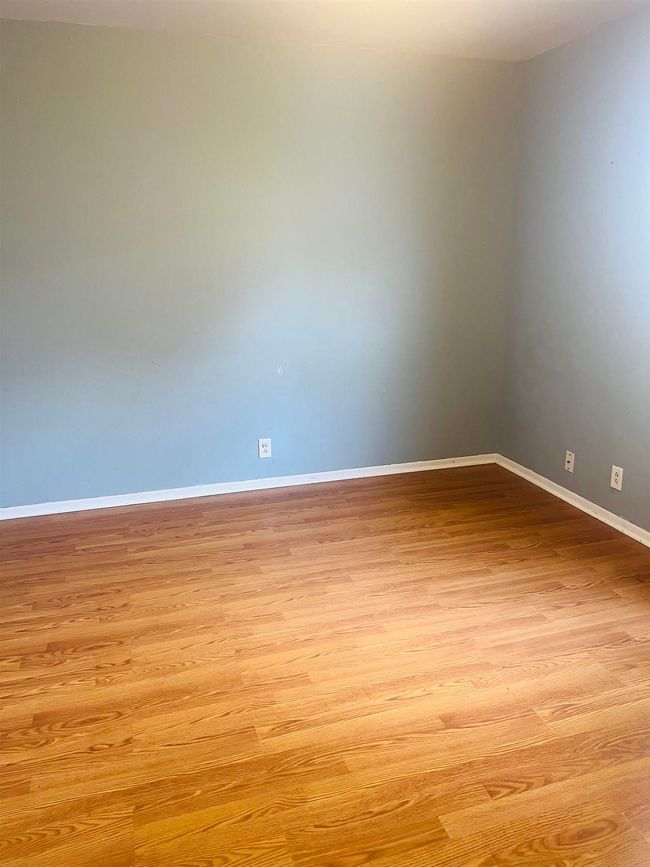 902 Railroad St, House other with 3 bedrooms, 1 bathrooms and null parking in Parkersburg IA | Image 11