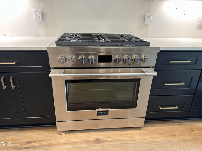 36 Inch Gas Range | Image 53