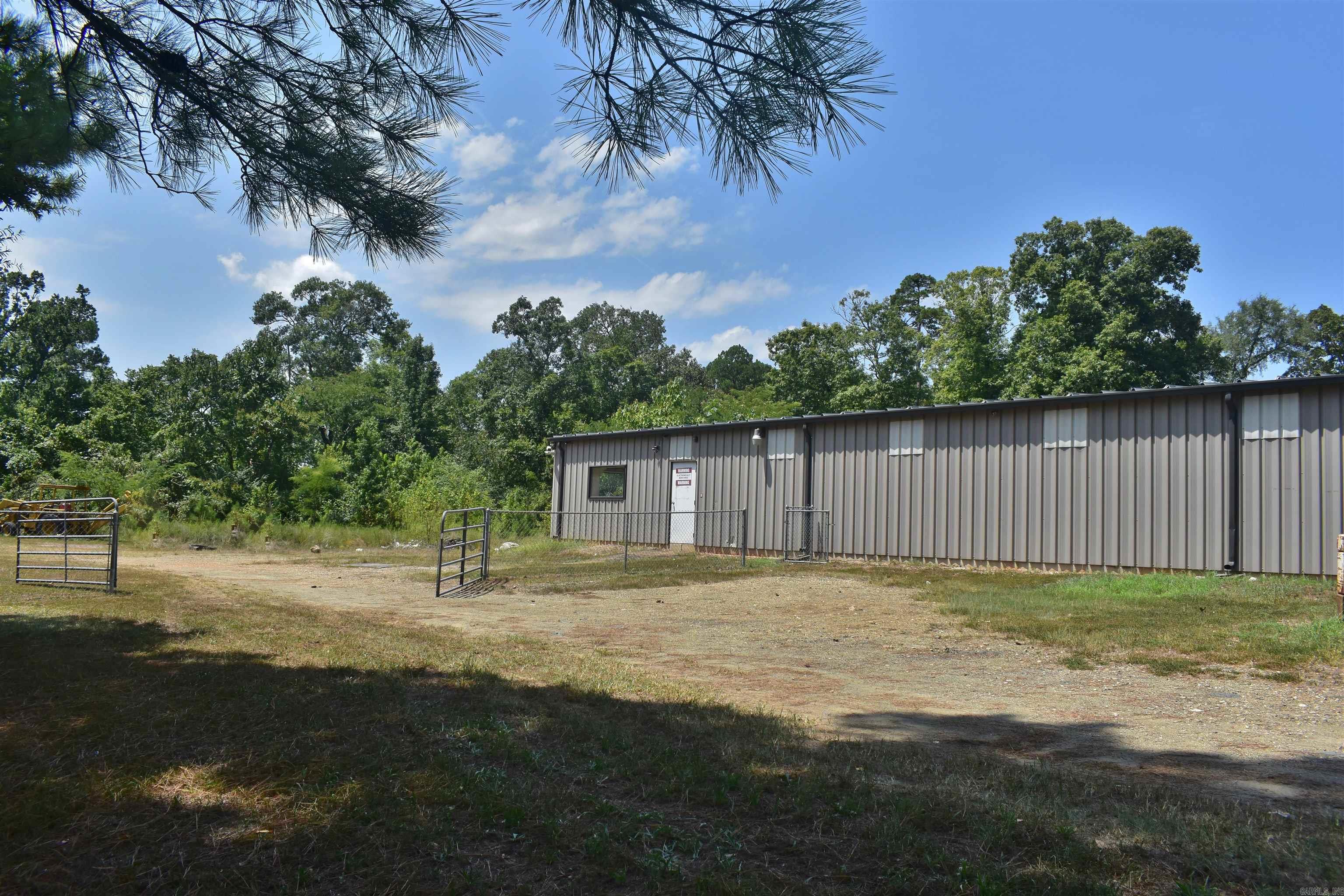 5743 Albert Pike Rd, Royal, AR 71968