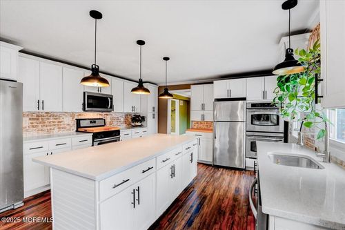 247 Sprucewood Dr, Brick, NJ, 08723-3345 | Card Image