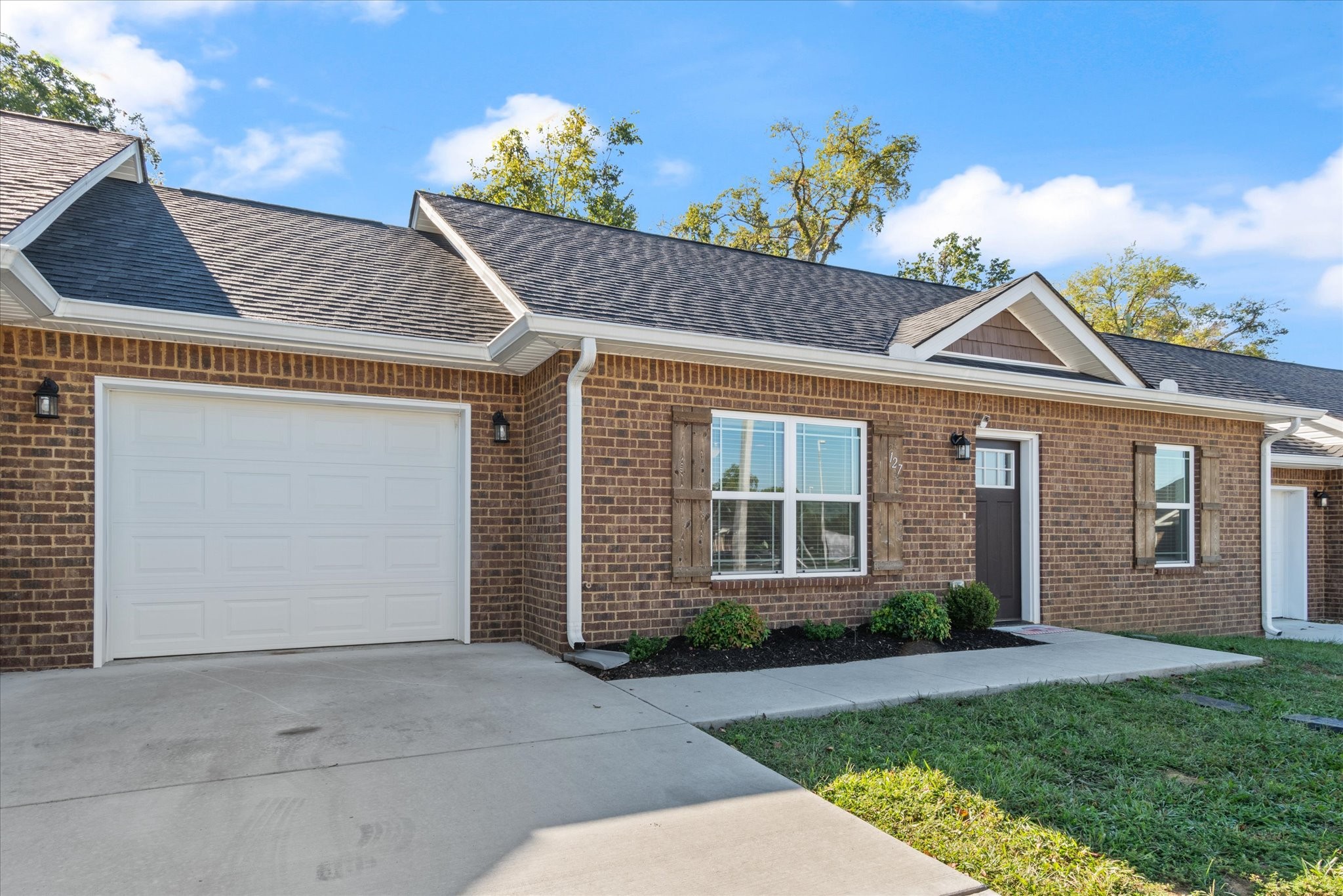 Dogwood Ct, Shelbyville, TN 37160