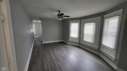apt-2-4224 Unit 2 E Washington St, Indianapolis, IN, 46201-4500 | Card Image