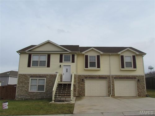 16233 Hershey Rd, Saint Robert, MO, 65584-7834 | Card Image