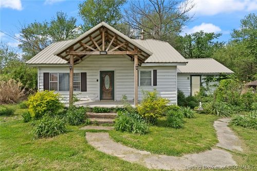 1130 N Church St, Austin, IN, 47102-1010 | Card Image