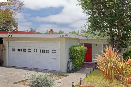 8415 Ney Ave, Oakland, CA, 94605-4128 | Card Image