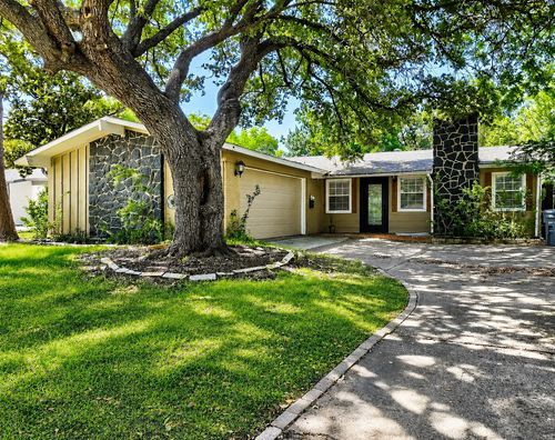 3250 Saint Croix Dr, Dallas, TX, 75229-2548 | Card Image