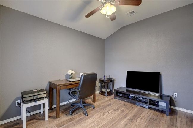 1036 Estival Dr, House other with 3 bedrooms, 2 bathrooms and 4 parking in Kyle TX | Image 21