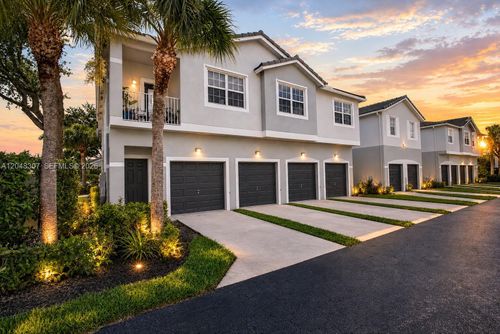 3107 Grandiflora Dr, Green Acres, FL, 33467 | Card Image