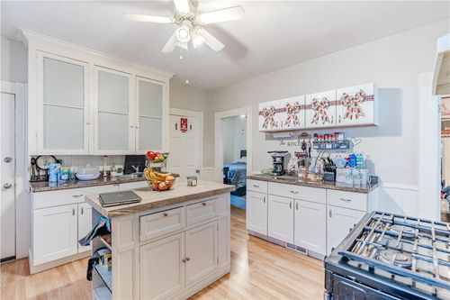 40 Covell St, Providence, RI, 02909-3157 | Card Image