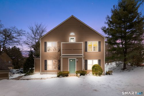 7-7 Newberry Ln, Glastonbury, CT, 06033-2062 | Card Image