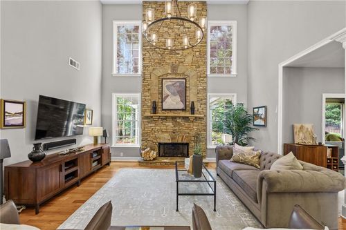 7029 Bennington Ln, Cumming, GA, 30041-6002 | Card Image