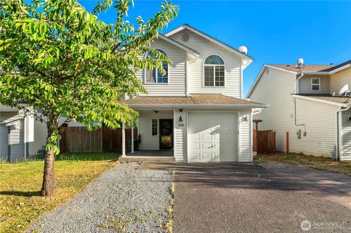 3100 Rosewood St, Mount Vernon, WA, 98273-8603 | Card Image