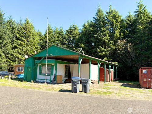 15 Navaho Pl, Copalis Beach, WA, 98535-1207 | Card Image