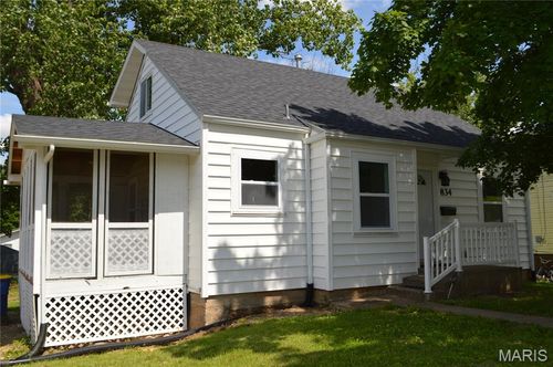834 Vine St, Festus, MO, 63028-1346 | Card Image