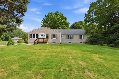 3 Wabasso Ter, Middletown, RI, 02842-5241 | Card Image