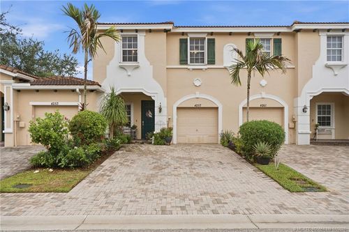 4257 Pine Cove Ct, Stuart, FL, 34997-3051 | Card Image