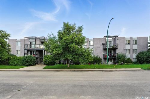 41-315 East Place, Saskatoon, SK, S7J2Y4 | Card Image