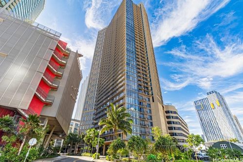 apt-3602-987 Queen St, Honolulu, HI, 96814-3327 | Card Image