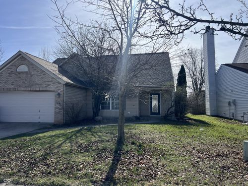 18702 Planer Dr, Noblesville, IN, 46062-9674 | Card Image