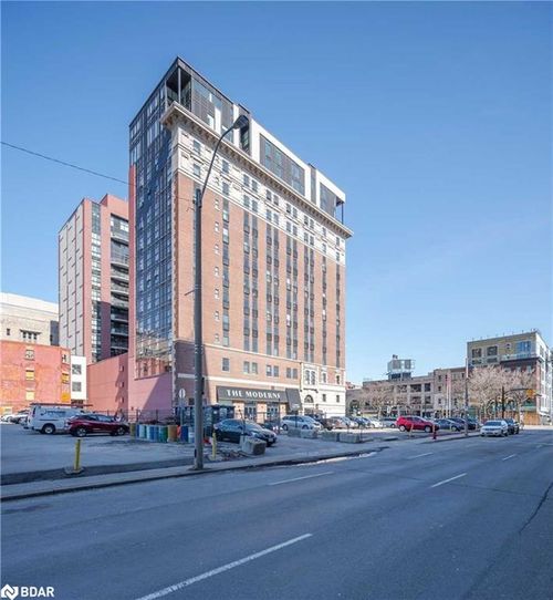 {{alt}} | Card Image