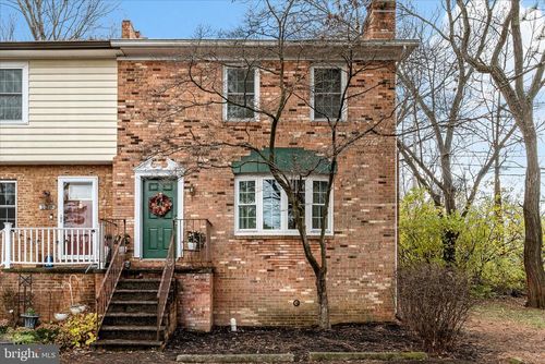 126 Warren Cir, STEPHENS CITY, VA, 22655-2768 | Card Image