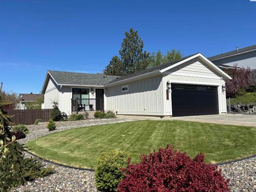 1525 Nw Valhalla Dr, Pullman, WA, 99163-3780 | Card Image