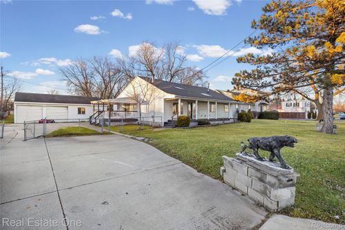 2535 N Telegraph Rd, Monroe, MI, 48162-8945 | Card Image