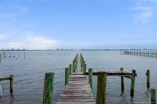 13179 S Indian River Dr, Jensen Beach, FL, 34957-2243 | Card Image