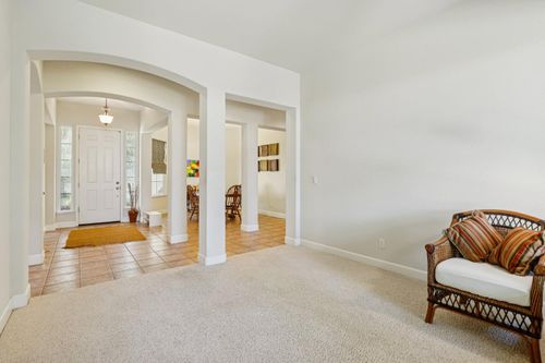 6097 Crater Lake Dr, Roseville, CA, 95678-1971 | Card Image