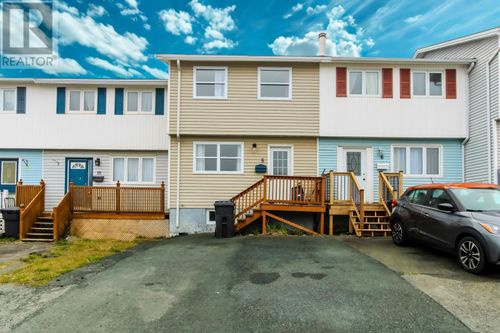8 Scammell Cres, Mount Pearl, NL, A1N2G2 | Card Image