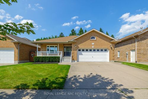 7621 Cameron Crt, Niagara Falls, ON, L2H3G9 | Card Image