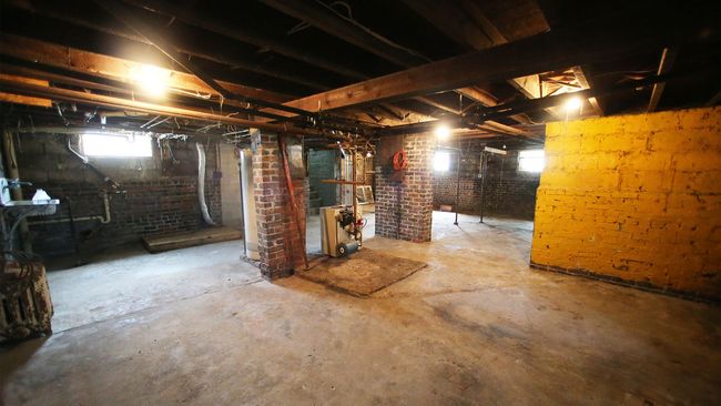 102 N Maple St, House other with 3 bedrooms, 1 bathrooms and 3 parking in Toluca IL | Image 17