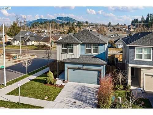 2483 30th Pl, Springfield, OR, 97477-7943 | Card Image