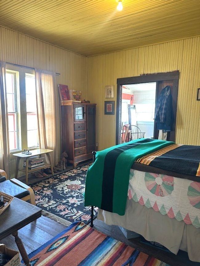 404 E Hackberry St, House other with 2 bedrooms, 1 bathrooms and null parking in Sanderson TX | Image 14