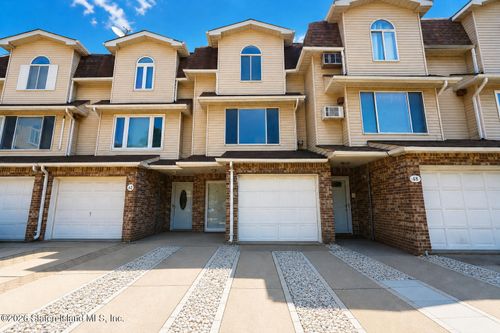 50 Zachary Court, Staten Island, NY, 10310 | Card Image