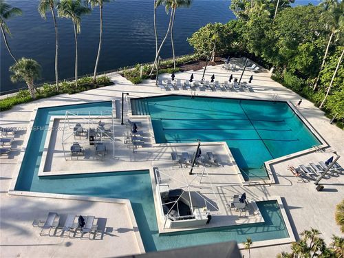 1402-2333 Brickell Ave, Miami, FL, 33129-2435 | Card Image
