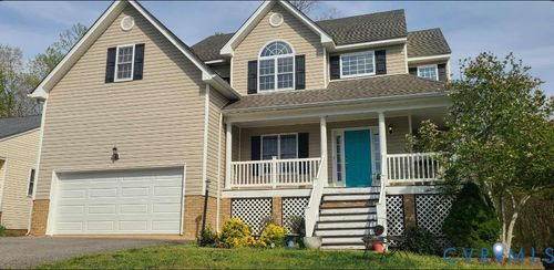 5707 Hereld Green Dr, Chesterfield, VA, 23832-4048 | Card Image