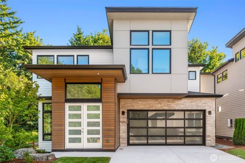 21033 Se 80th St, Issaquah, WA, 98027 | Card Image
