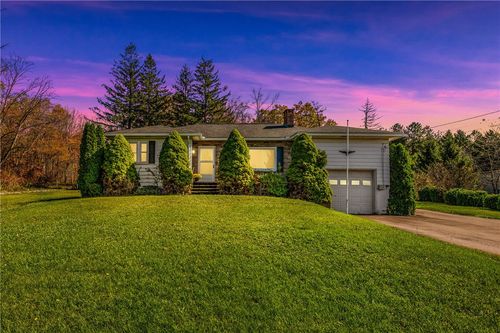 7087 Mason Dixon Hwy, MEYERSDALE, PA, 15552-6928 | Card Image