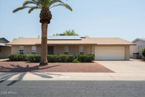10821 W Tropicana Cir, Sun City, AZ, 85351-2131 | Card Image