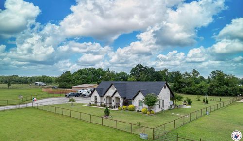 6123 Fm 1701, Avery, TX, 75554-4084 | Card Image